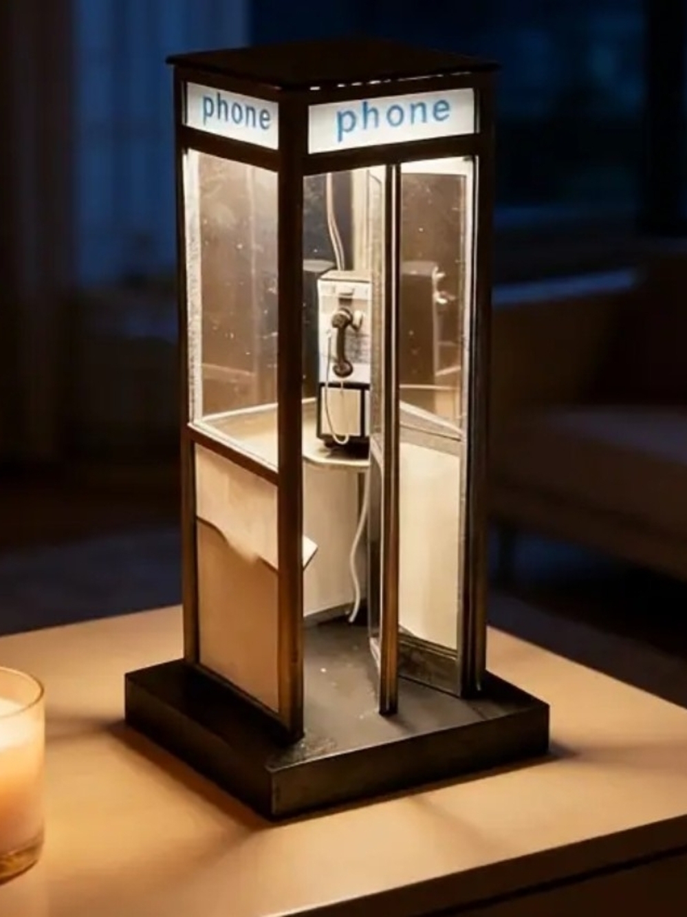 Vintage Style Phone Booth Table Lamp in Black and Glass - Picture 3 of 4